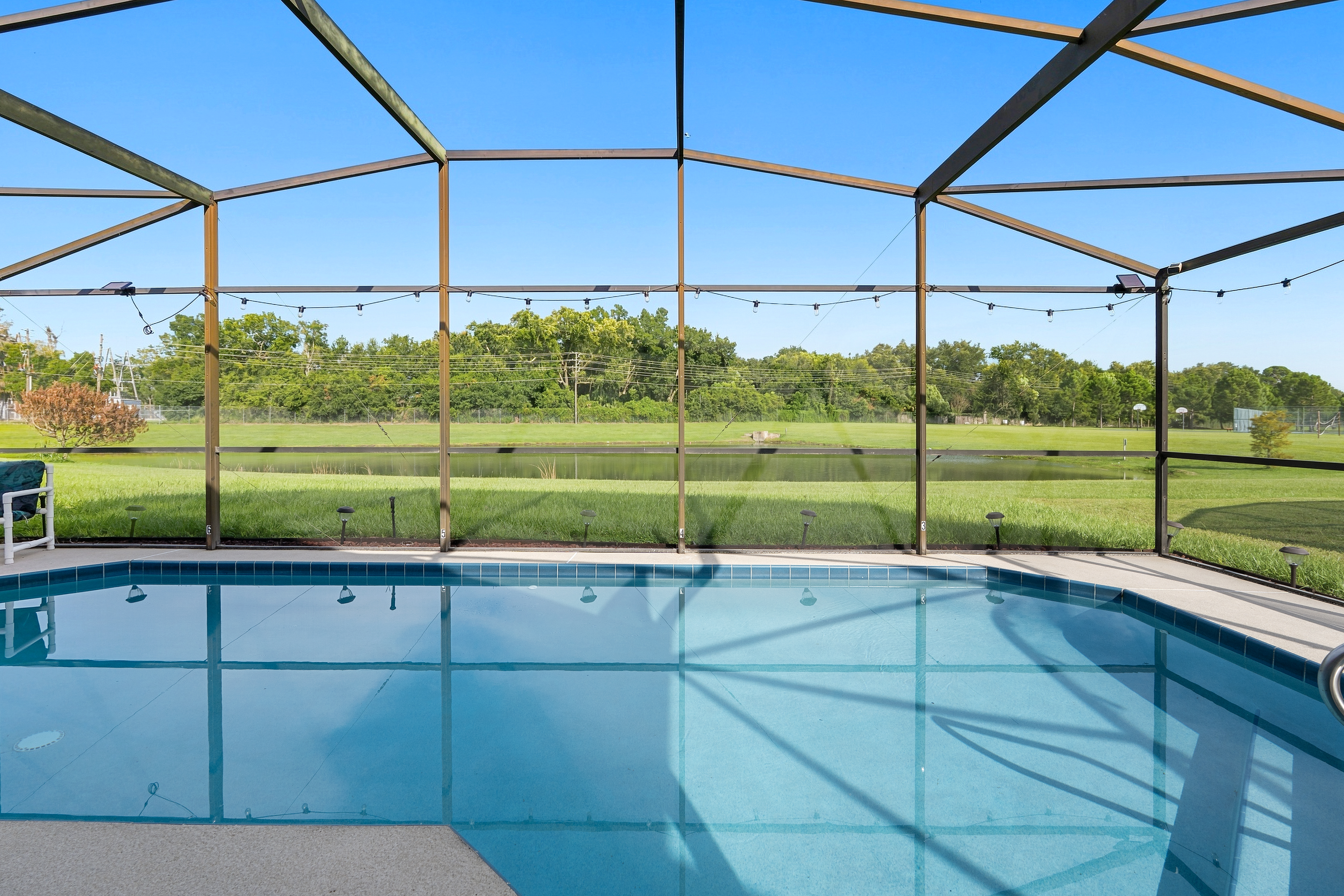 VISTA LAGO — Piscina — vista 7